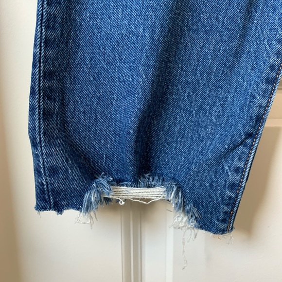 SALE! ⭐️ Levi’s 501 original cropped jean in Charleston Fun - Picture 6 of 10